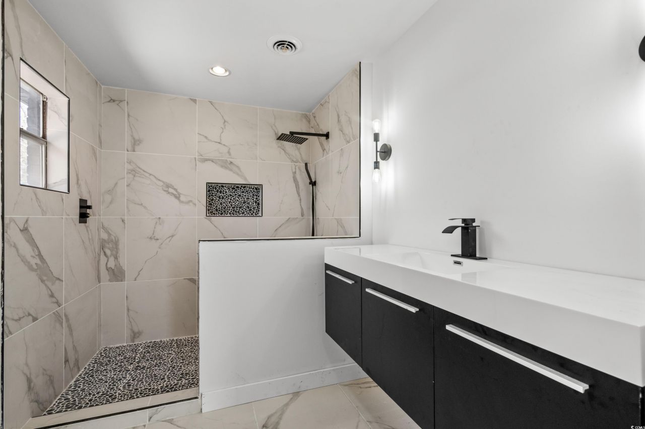 3807 Casey St. Photo 26