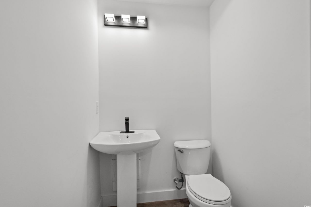 3807 Casey St. Photo 30