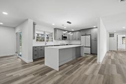 3807 Casey St. photo 4