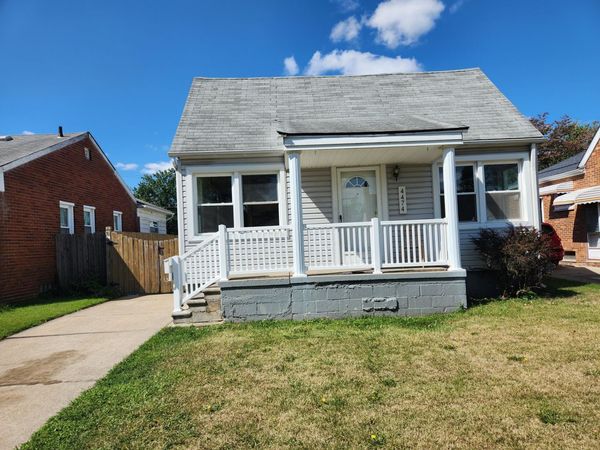 4474 Syracuse Street, Dearborn Heights, MI 48125