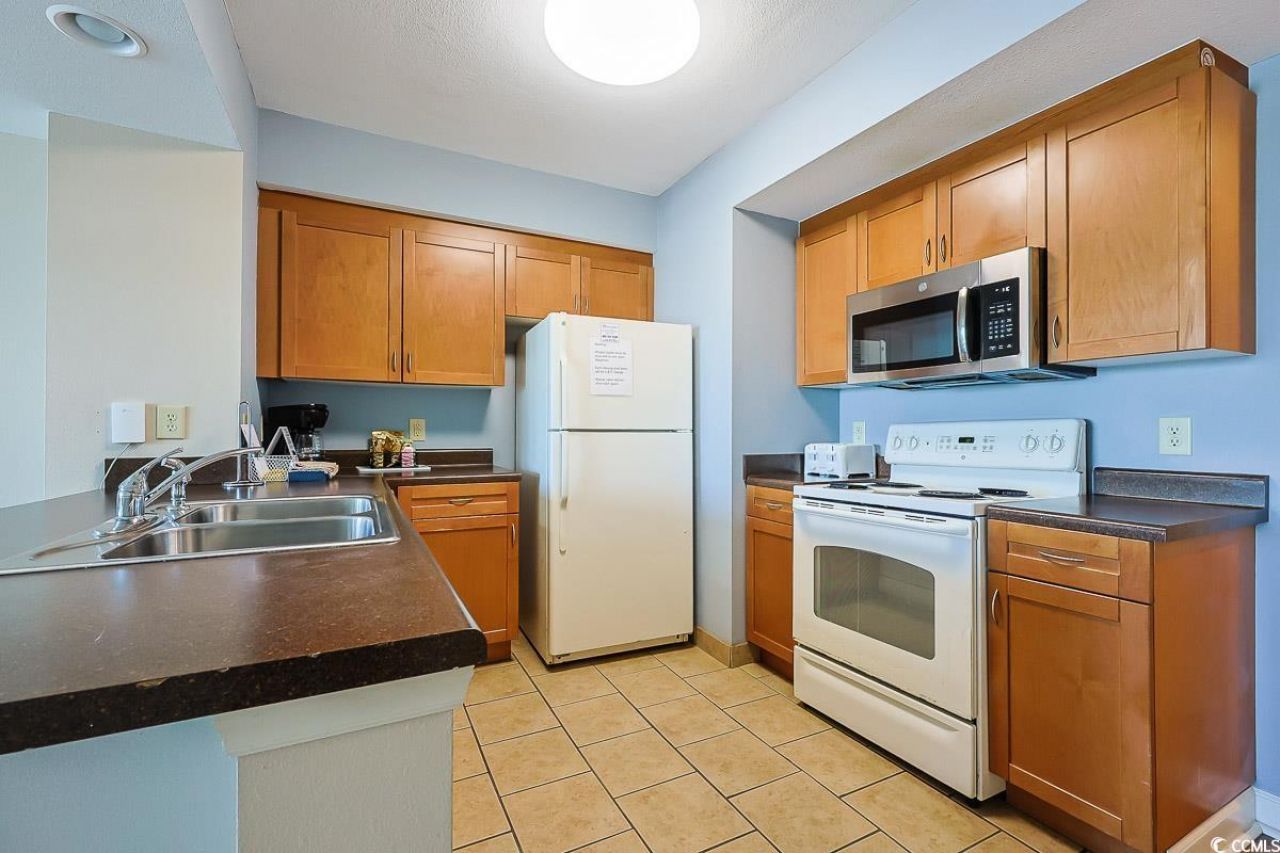 2100 Sea Mountain Hwy. Photo 9