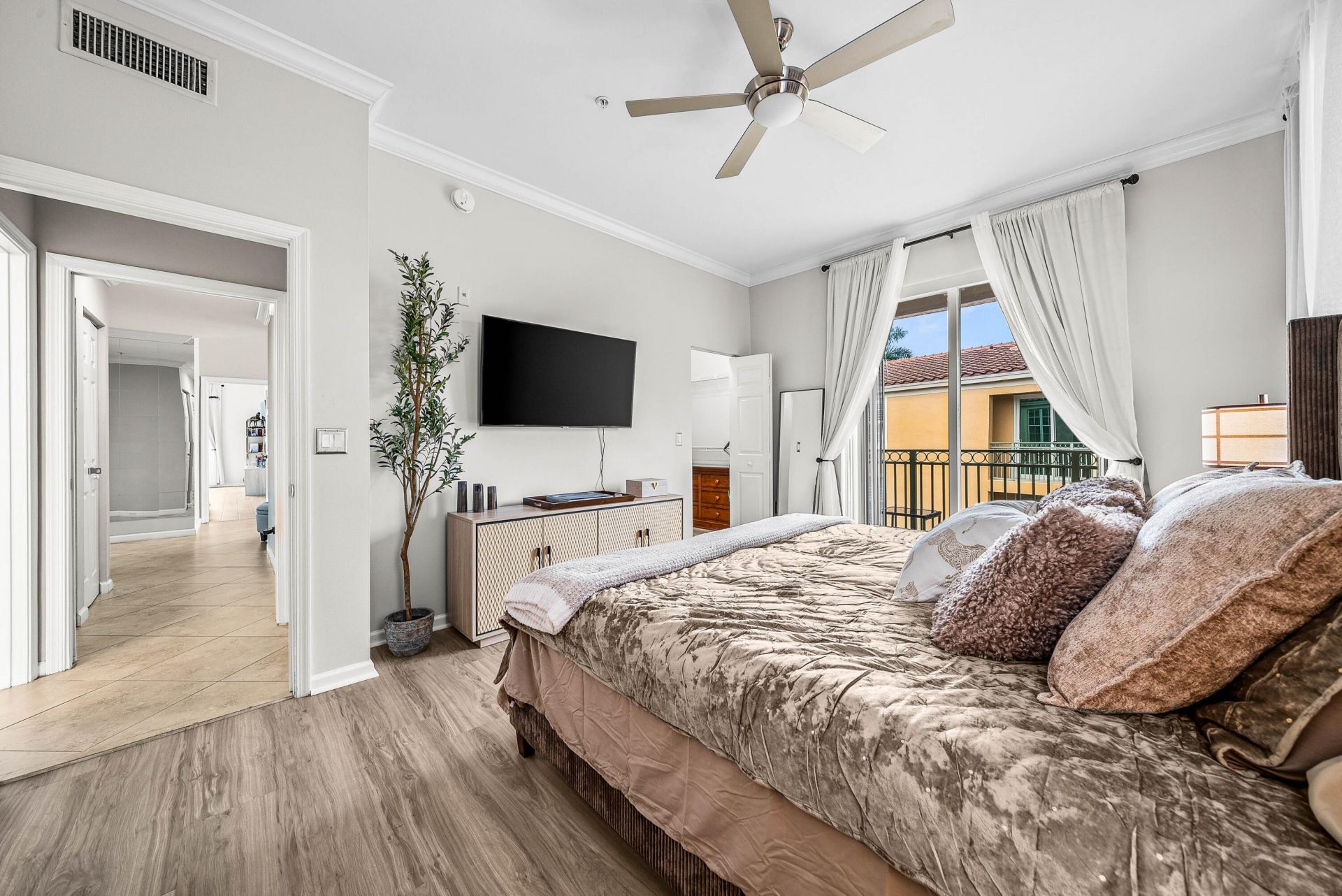 11720 St Andrews Place, Unit 308, Wellington, FL 33414 Photo