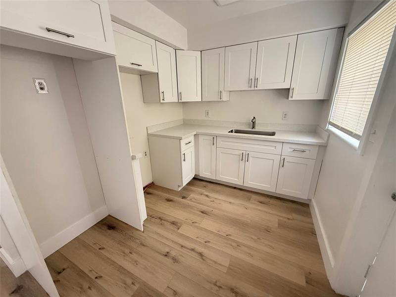 811 E Broward Boulevard, Fort Lauderdale, FL 33301 Photo