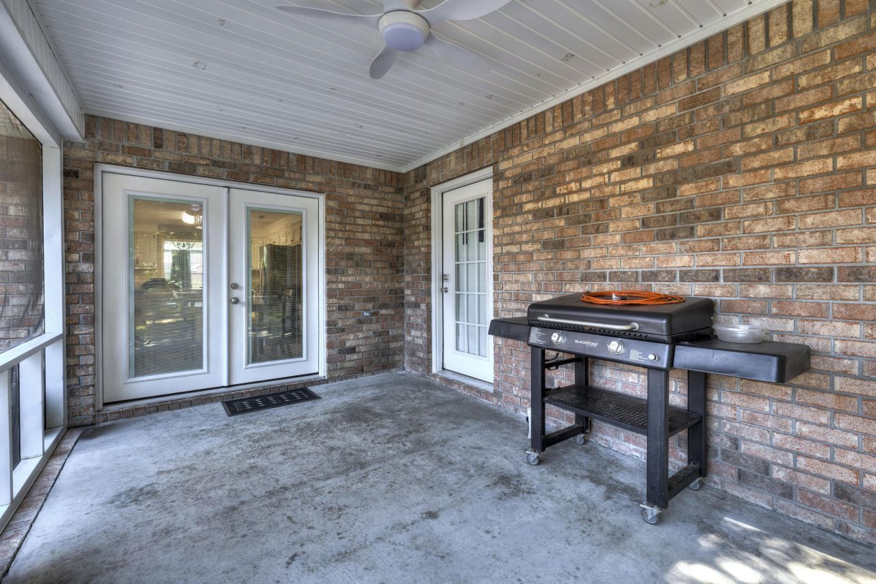 1111 Nicole Drive Photo 9