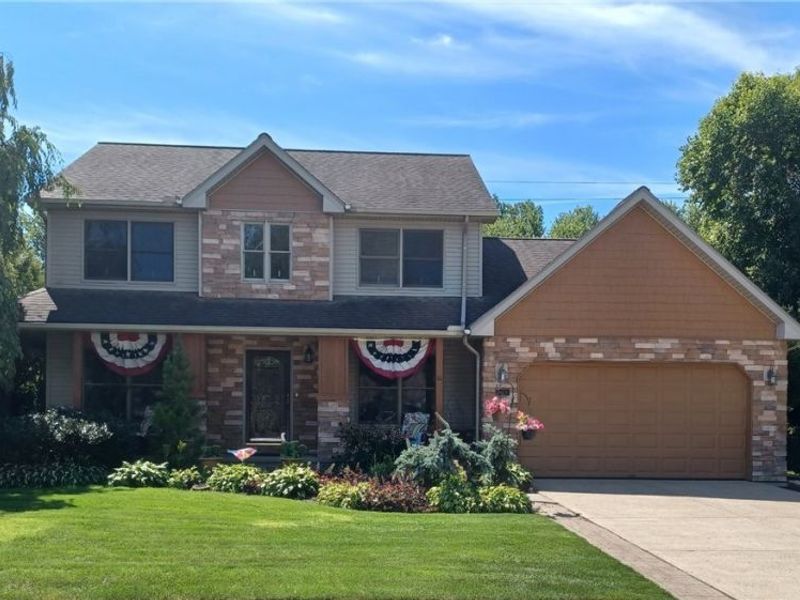 919 Glenview Drive, Huron, OH 44839 Photo 1