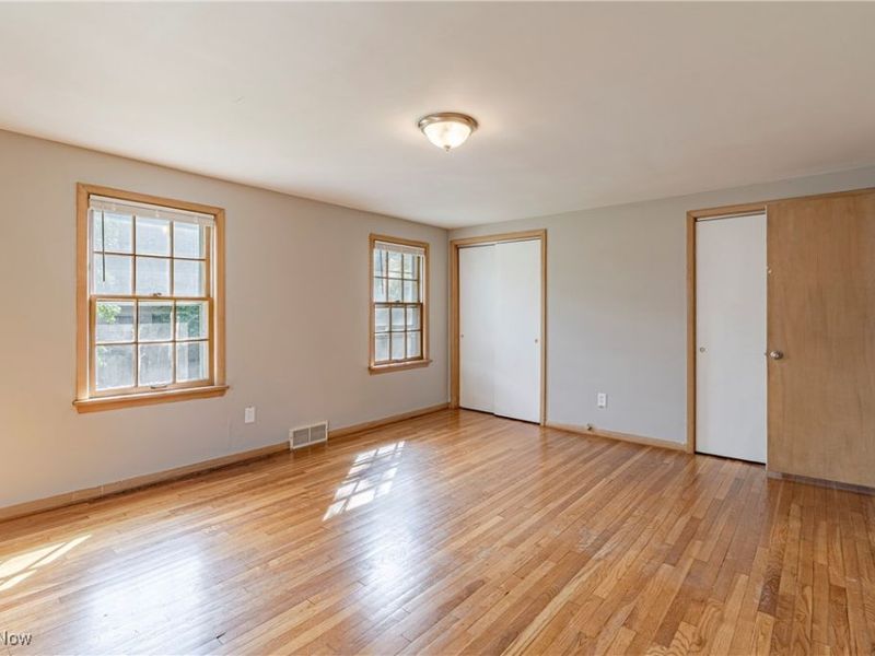 2463 Derbyshire Road, Cleveland Heights, OH 44106 Photo 17