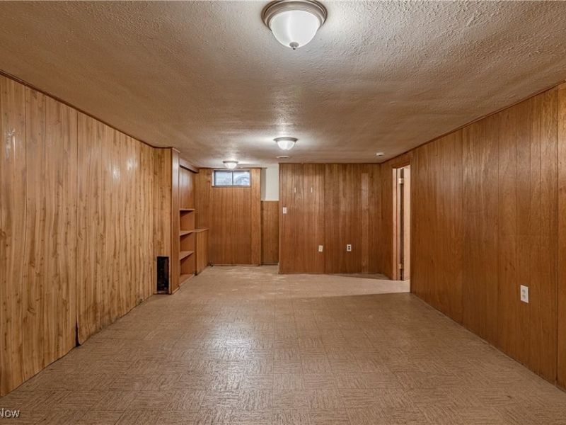 2463 Derbyshire Road, Cleveland Heights, OH 44106 Photo 25