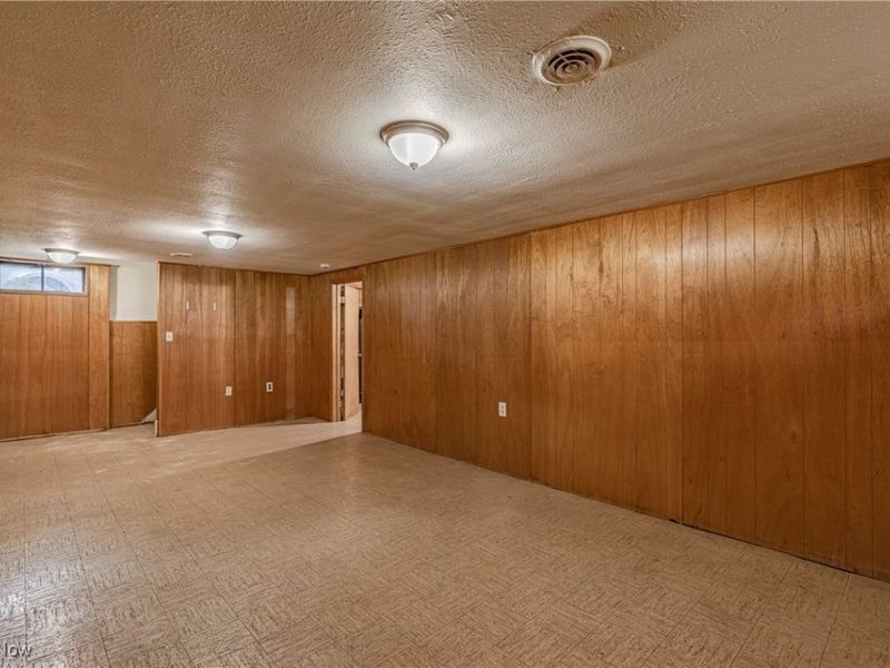 2463 Derbyshire Road, Cleveland Heights, OH 44106 Photo 26