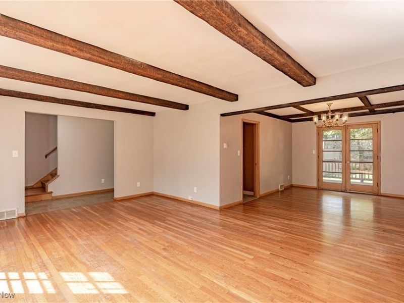 2463 Derbyshire Road, Cleveland Heights, OH 44106 Photo 6