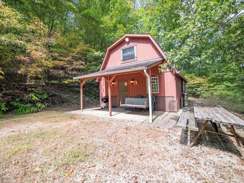 868 Township Road 278, Bergholz, OH 43908 Photo 5