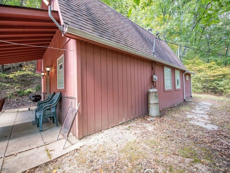 868 Township Road 278, Bergholz, OH 43908 Photo 6