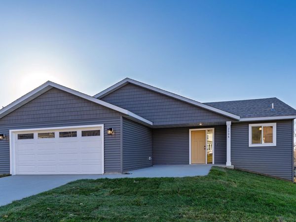 2506 15 Street SE, Rochester, MN 55904