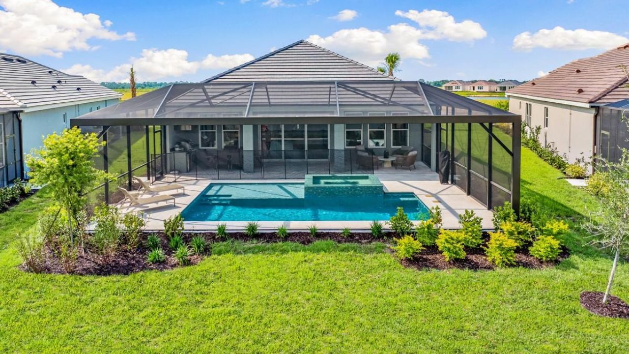 7907 Coral Sea Lane, Palmetto, FL 34221 Photo