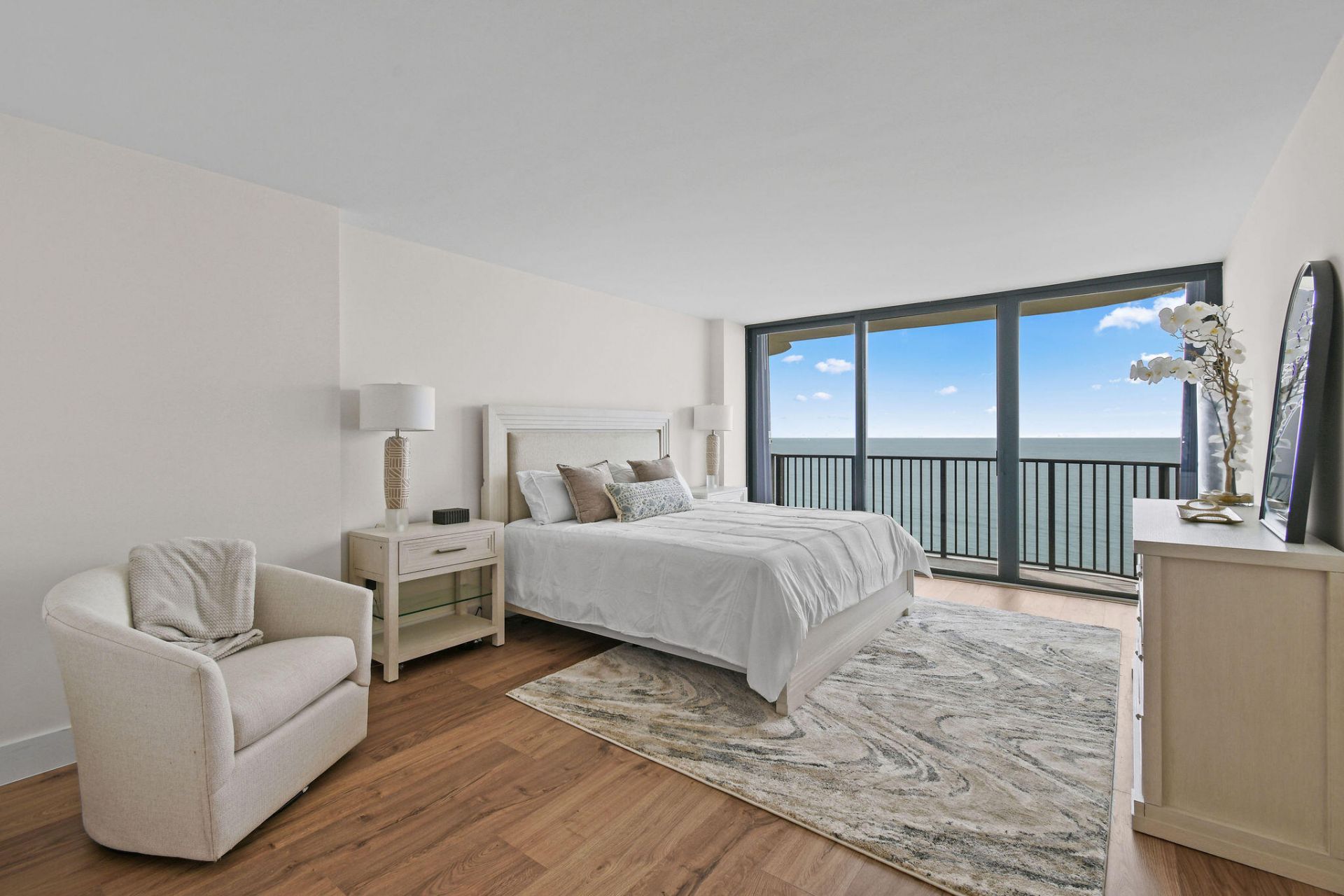 400 Beach Road, Unit 903, Tequesta, FL 33469 Photo