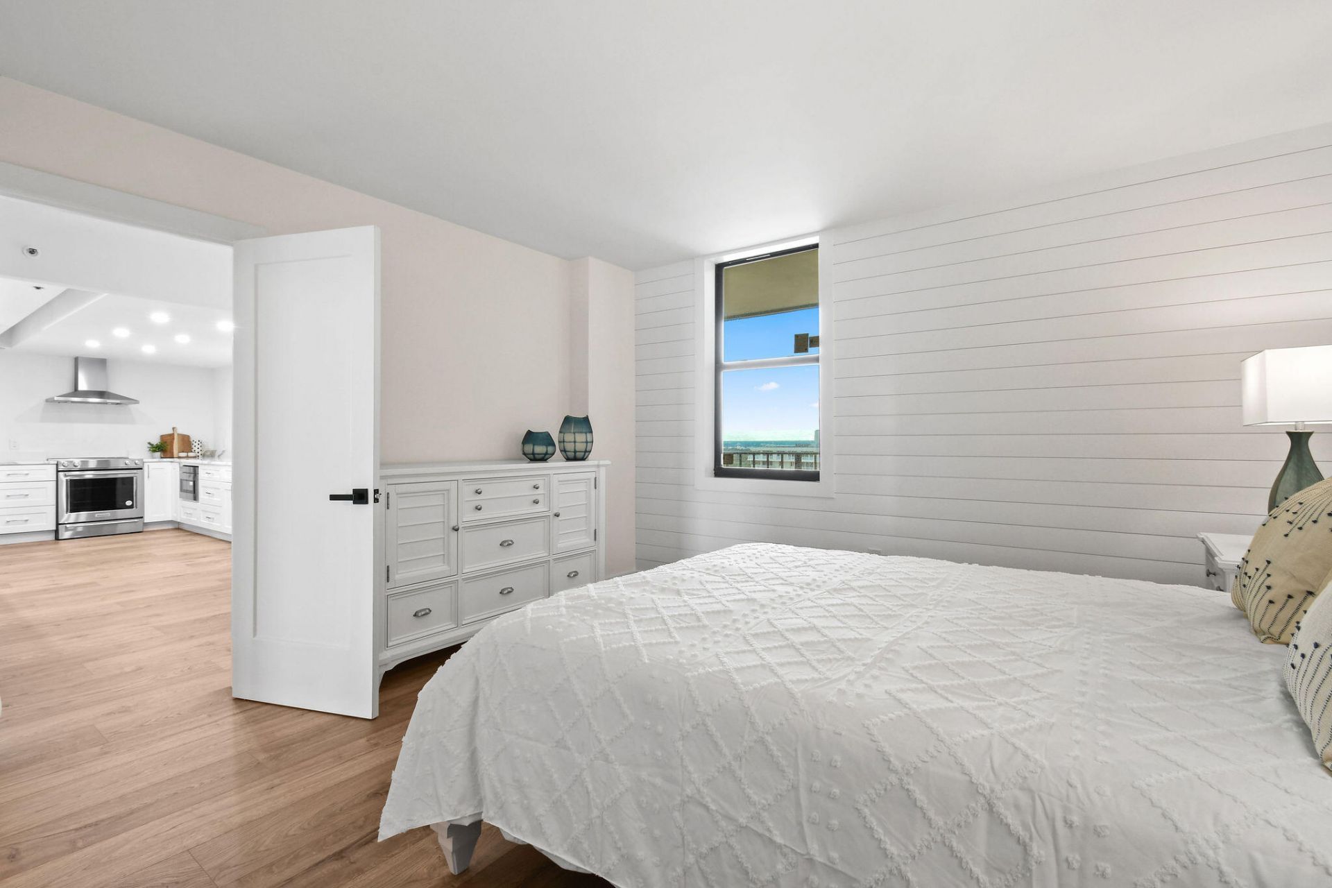 400 Beach Road, Unit 903, Tequesta, FL 33469 Photo