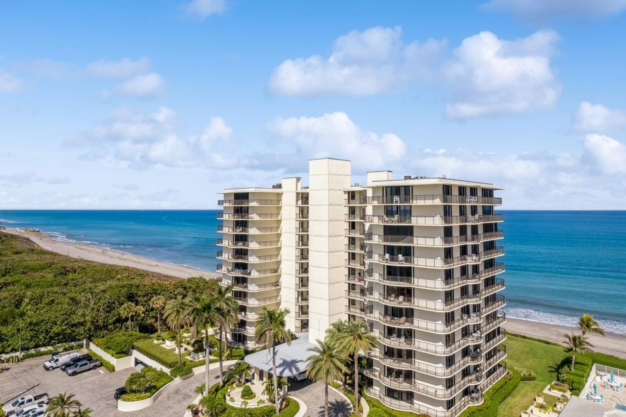 400 Beach Road, Unit 903, Tequesta, FL 33469 Photo