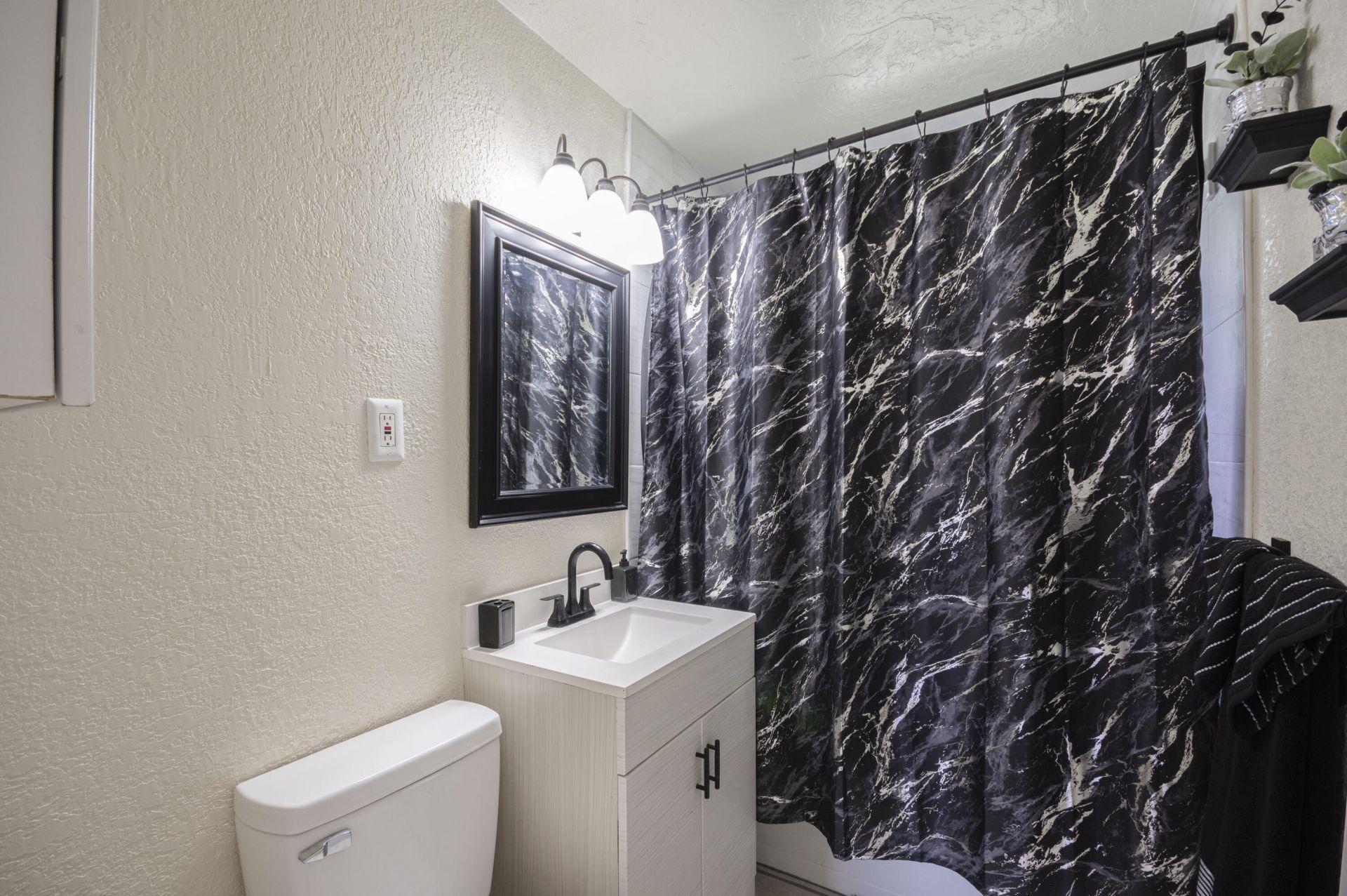 1023 N Australian Avenue, West Palm Beach, FL 33401 Photo