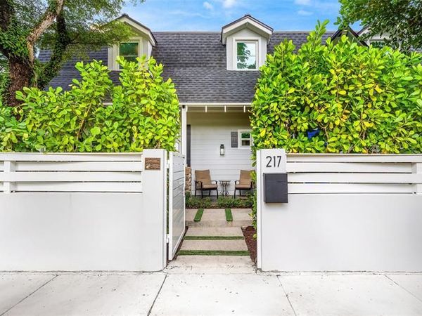 217 SE 16th AVE, Fort Lauderdale, FL 33301