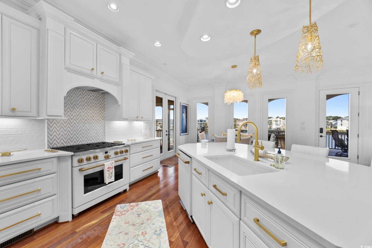 1607 Waterway Dr. Photo 6