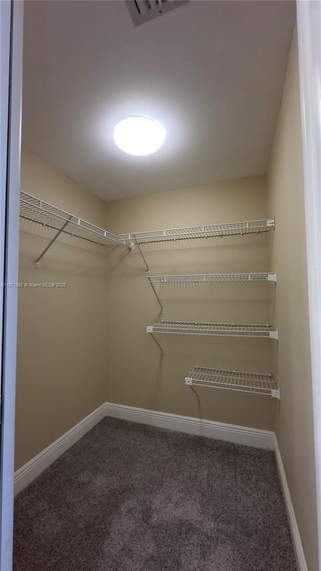 2425 Presidential Way, Unit 203, West Palm Beach, FL 33401 Photo