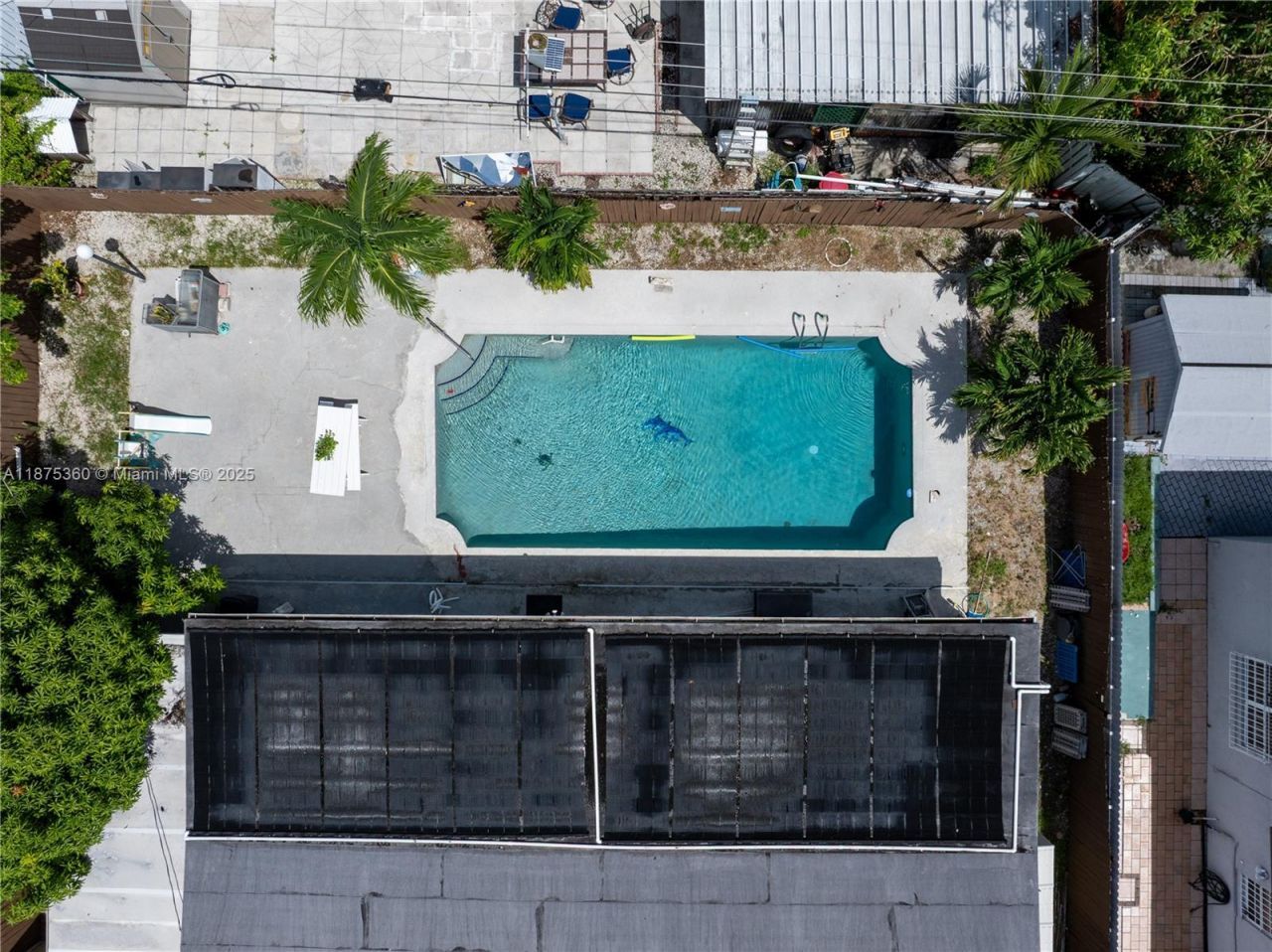 1317 W 61st Pl, Hialeah, FL 33012 Photo