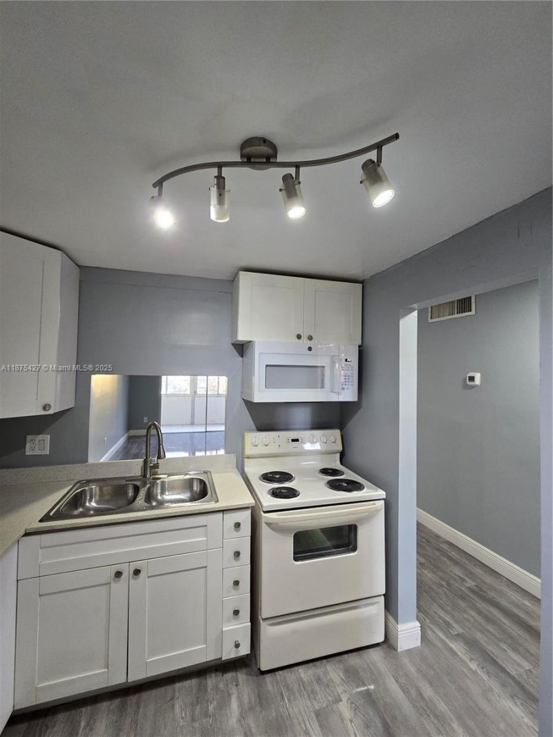 2800 NW 56th Ave, Unit C104, Lauderhill, FL 33313 Photo