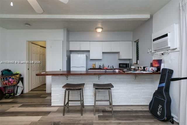 1717 NE 12th St, Fort Lauderdale, FL 33304 Photo