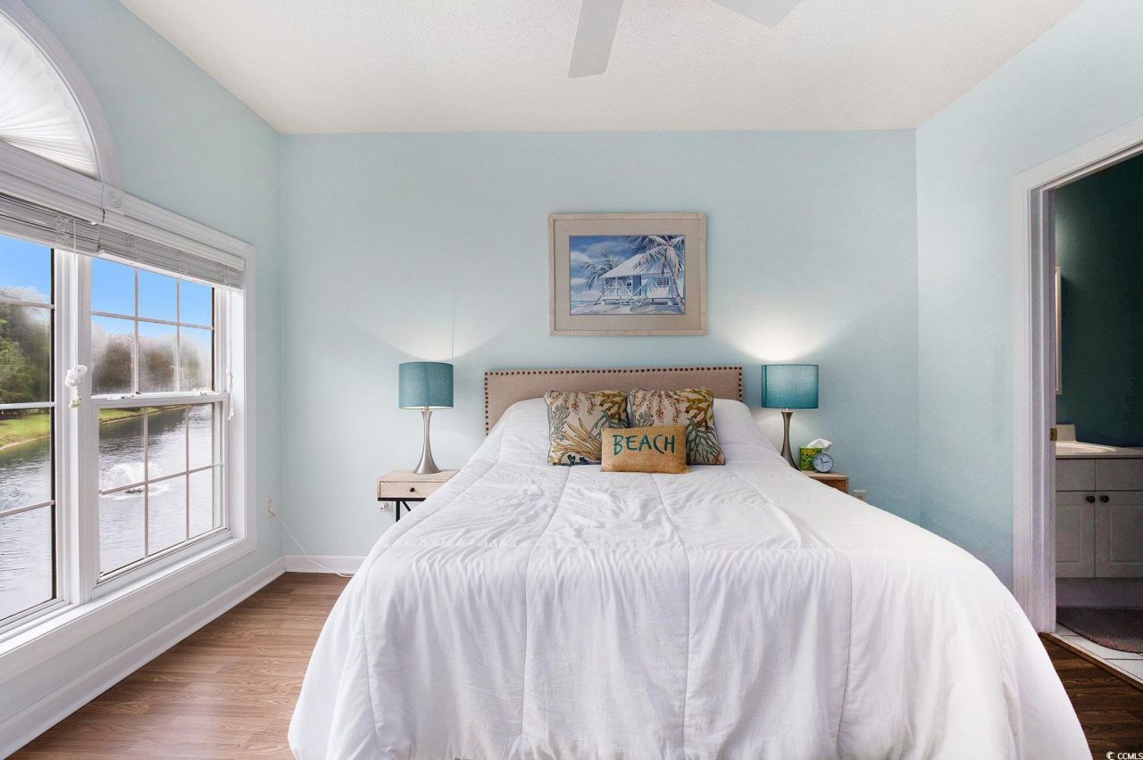 5825 Catalina Dr. Photo 15