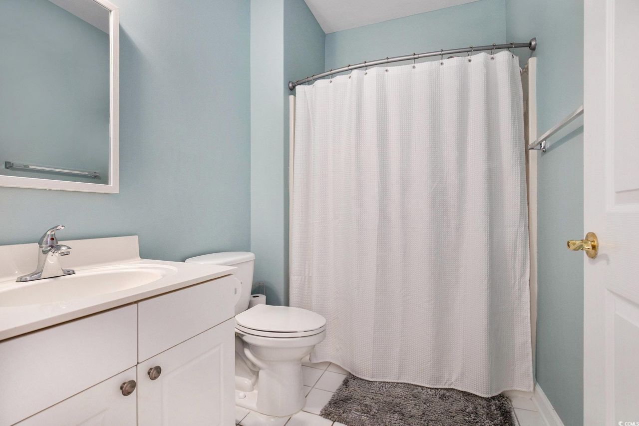 5825 Catalina Dr. Photo 16