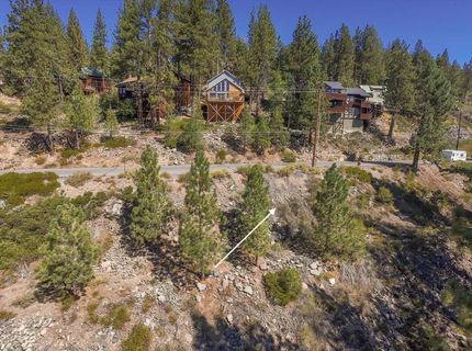 12605 E Sierra Drive, Truckee, CA 96161 Photo