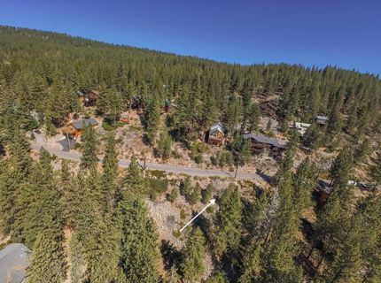 12605 E Sierra Drive, Truckee, CA 96161 Photo