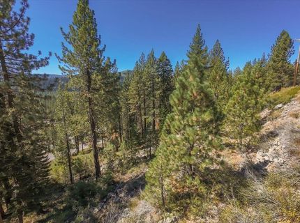 12605 E Sierra Drive, Truckee, CA 96161 Photo