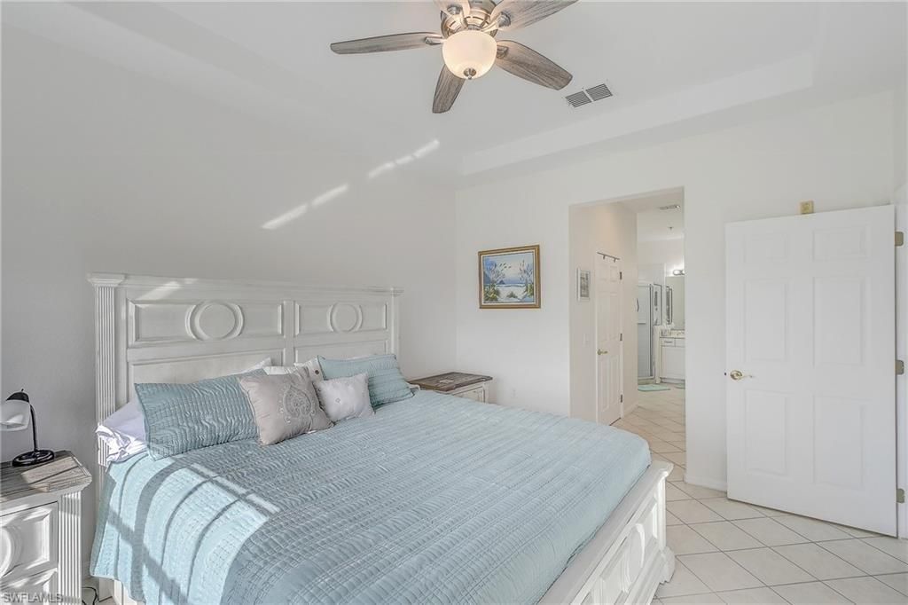 20051 Sanibel View Cir, Unit 303, Fort Myers, FL 33908 Photo