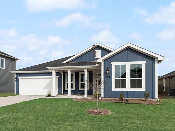 529 Marcus Lane, Crowley, TX 76036