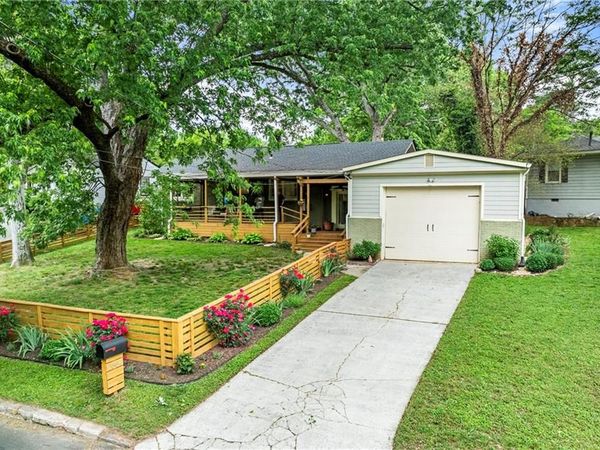 2364 Woodside Way, Atlanta, GA 30341