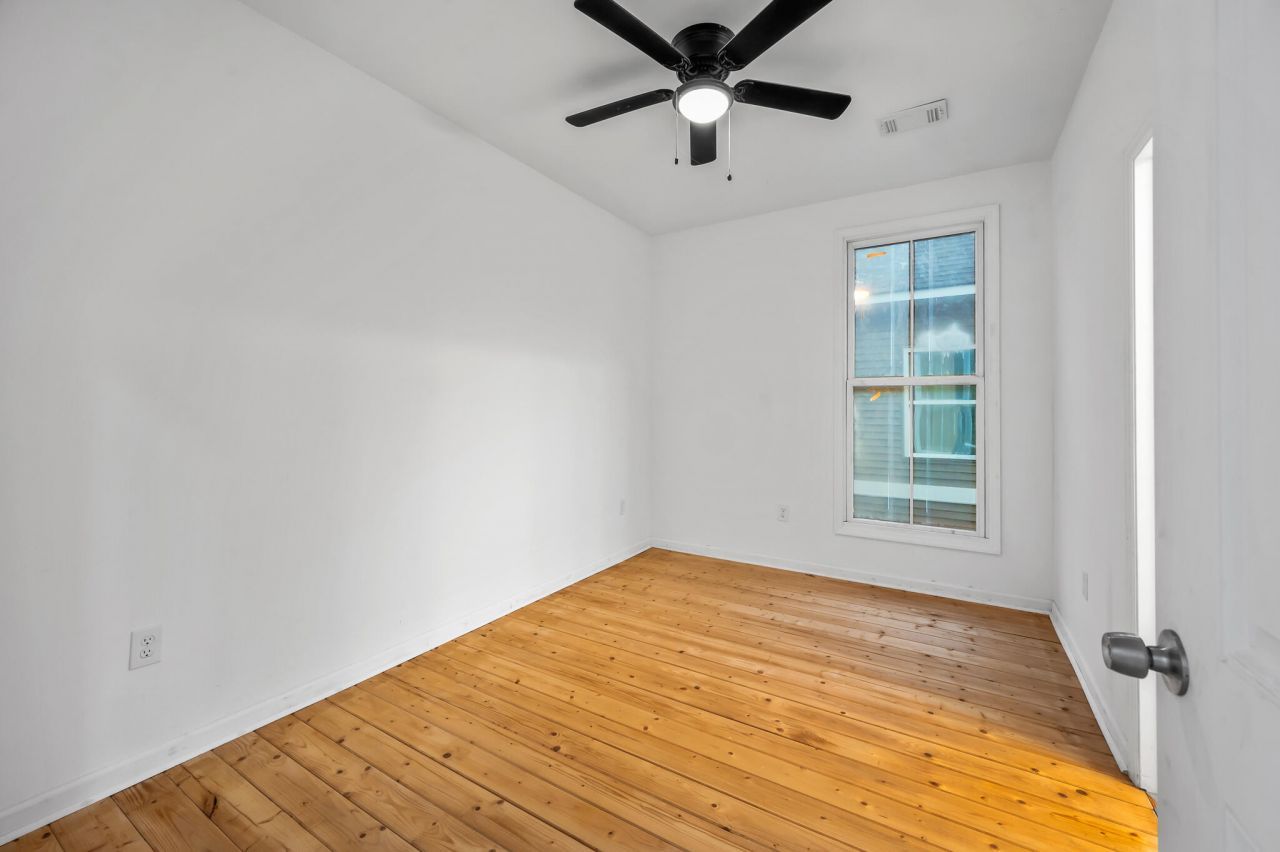 5829 Althea Avenue Photo 17