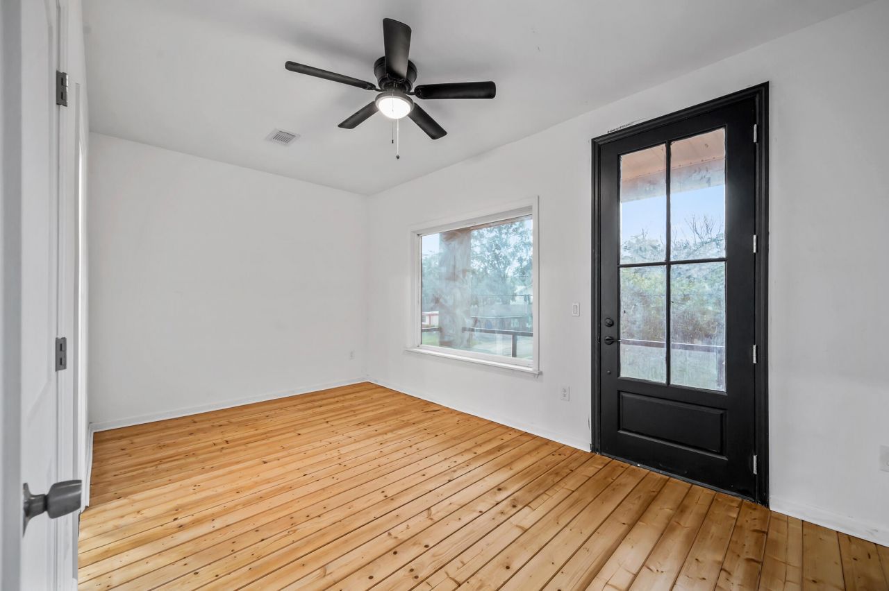 5829 Althea Avenue Photo 21