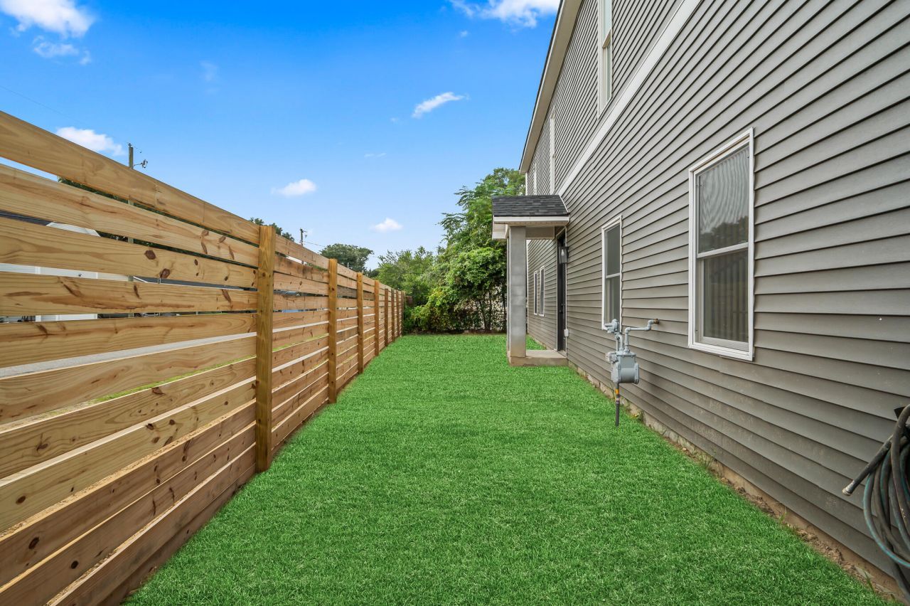 5829 Althea Avenue Photo 25