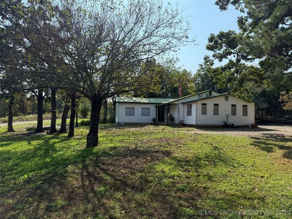 319 Lake Drive, Eufaula, OK 74432