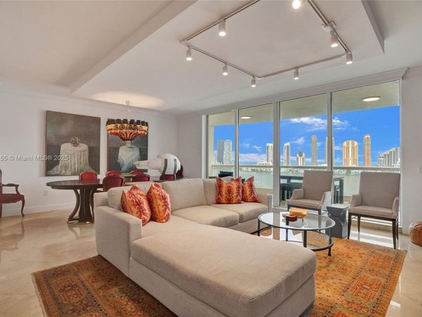 6000 Island Blvd, Unit 1707, Aventura, FL 33160