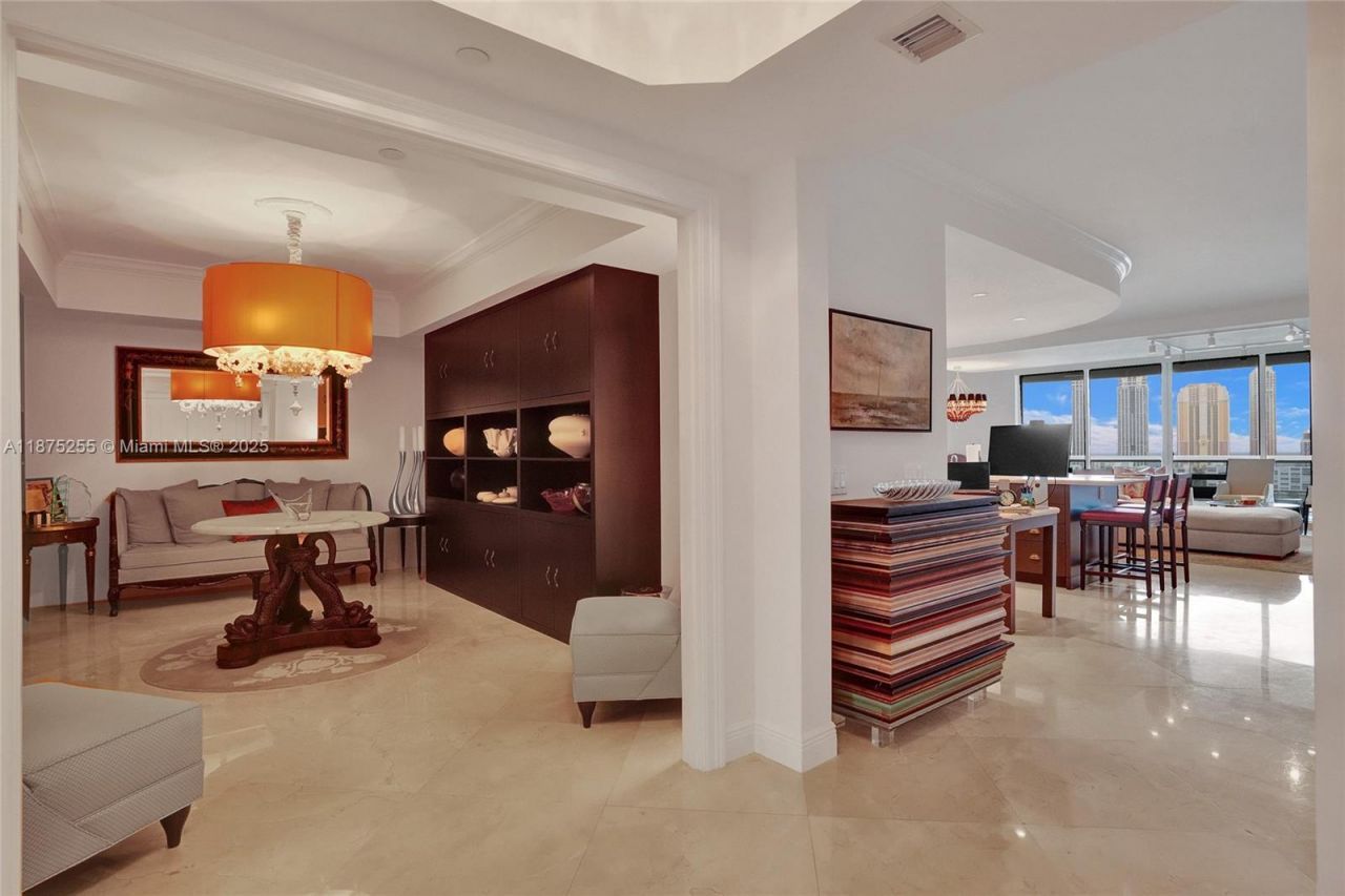 6000 Island Blvd, Unit 1707, Aventura, FL 33160 Photo