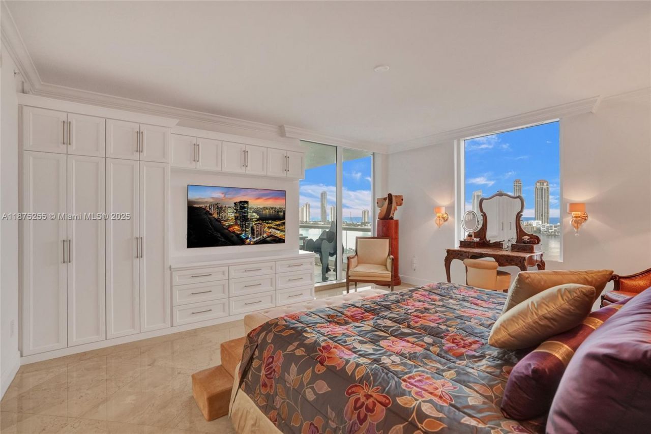 6000 Island Blvd, Unit 1707, Aventura, FL 33160 Photo