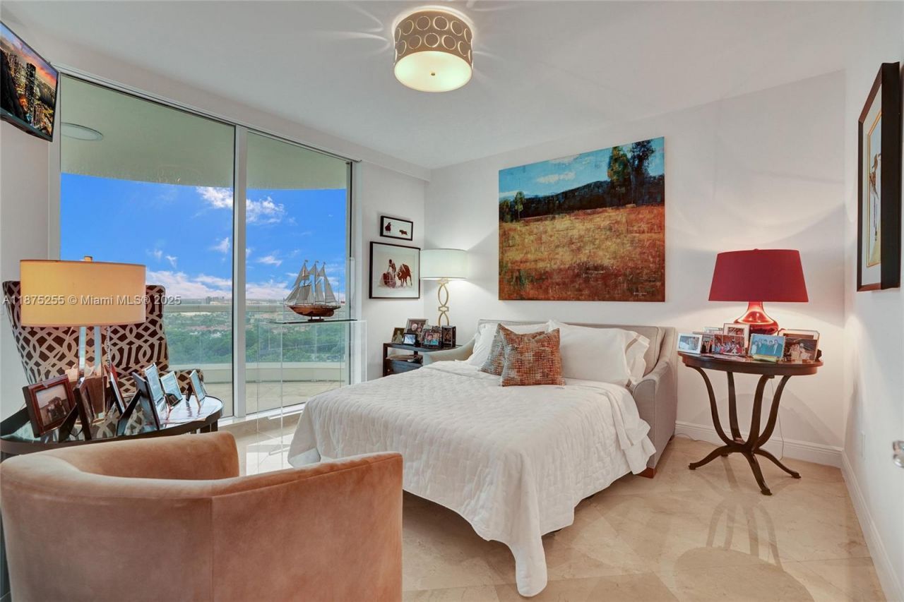 6000 Island Blvd, Unit 1707, Aventura, FL 33160 Photo