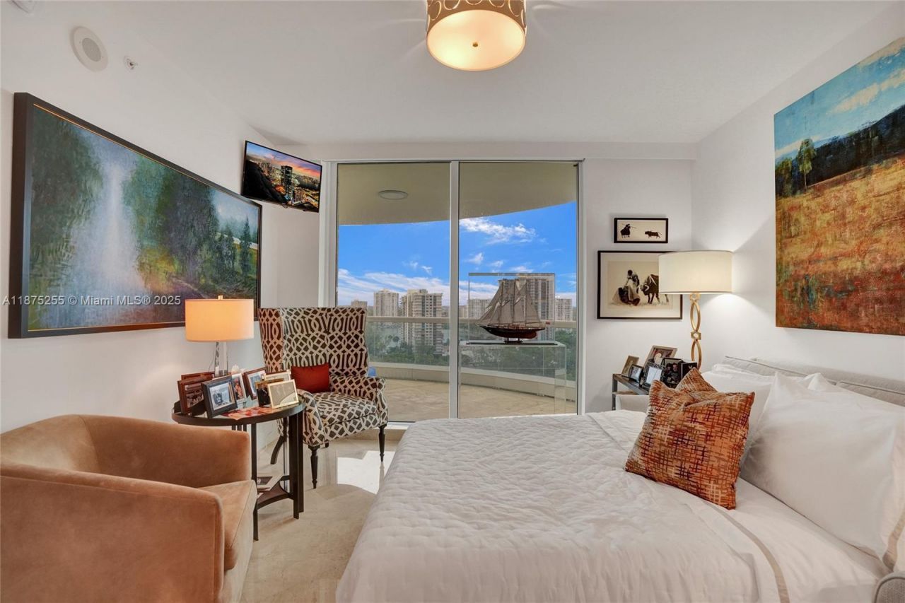 6000 Island Blvd, Unit 1707, Aventura, FL 33160 Photo