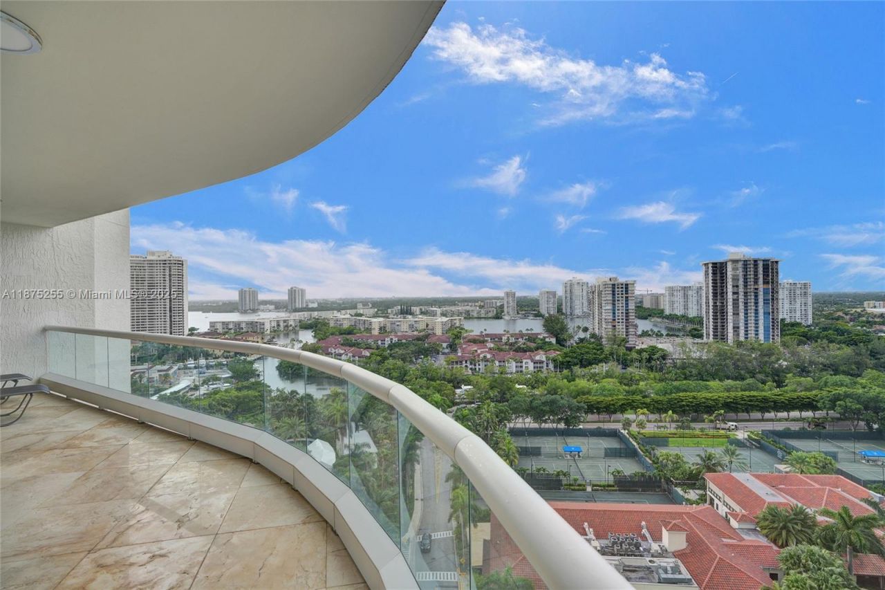 6000 Island Blvd, Unit 1707, Aventura, FL 33160 Photo