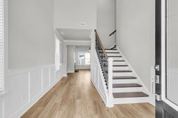 183 Grange Circle photo 4