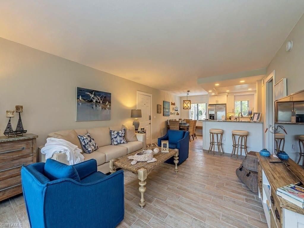 900 Misty Pines Cir, Unit 203, Naples, FL 34105 Photo