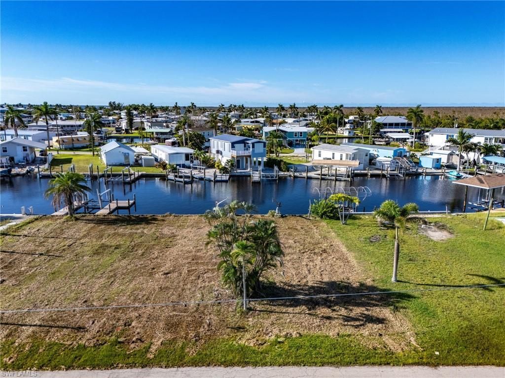 3875 Royal Palm Dr, Saint James City, FL 33956 Photo