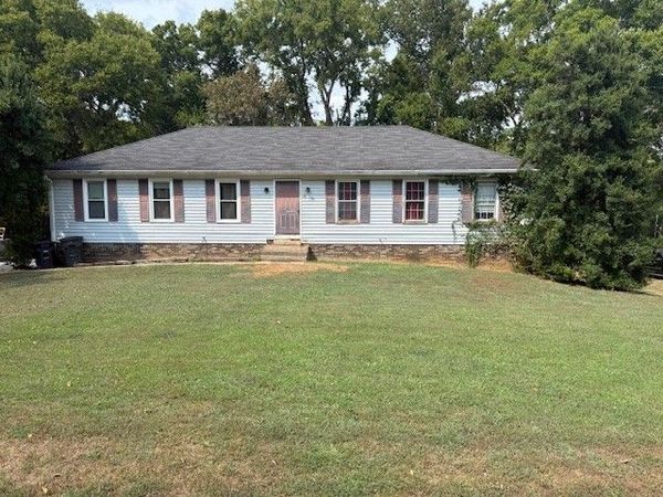 526 Woods Drive, Columbia, TN 38401