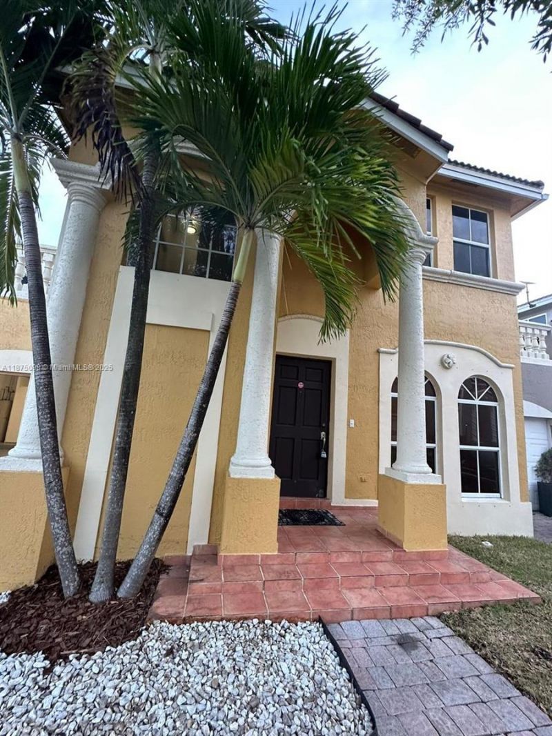 10812 NW 51st Ln, Doral, FL 33172 Photo